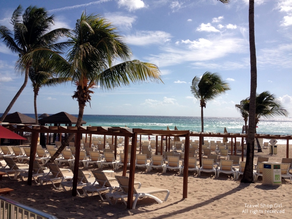 Resort Review: Azul Fives Hotel by Karisma | Playa del Carmen, Mexico ...