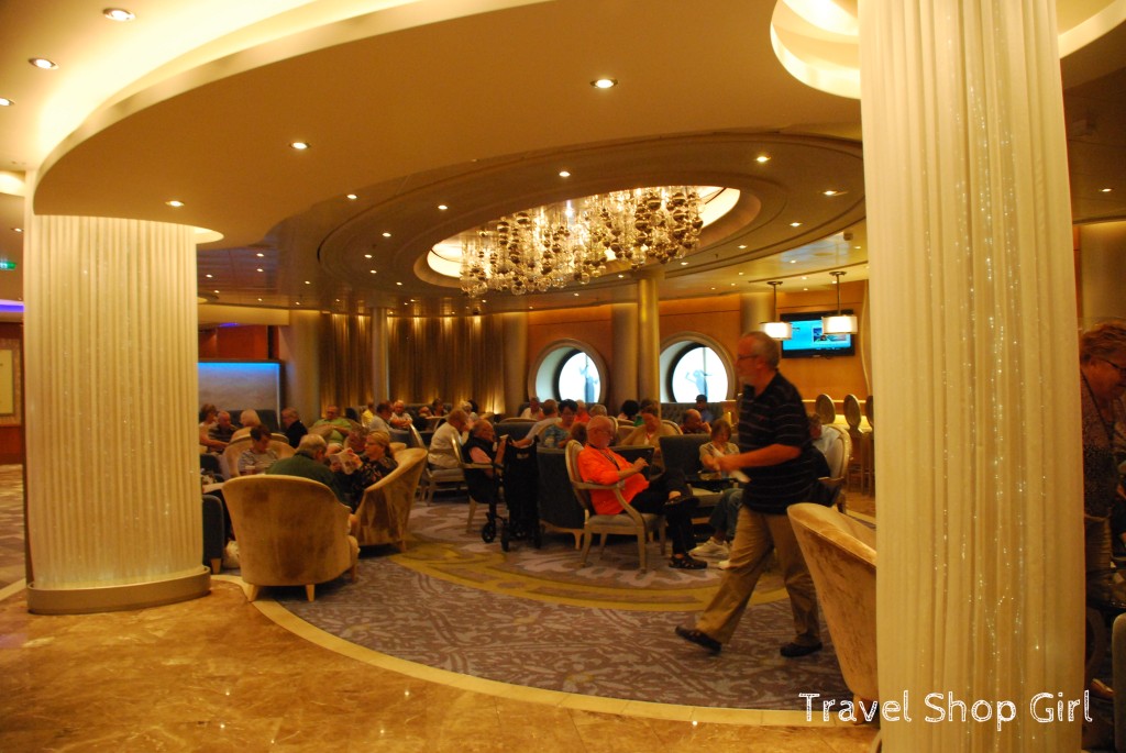 Bars & Lounges on Oasis of the Seas