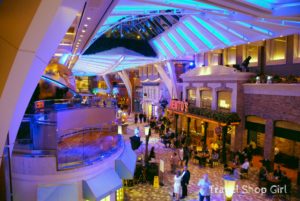 Royal Promenade Oasis of the Seas