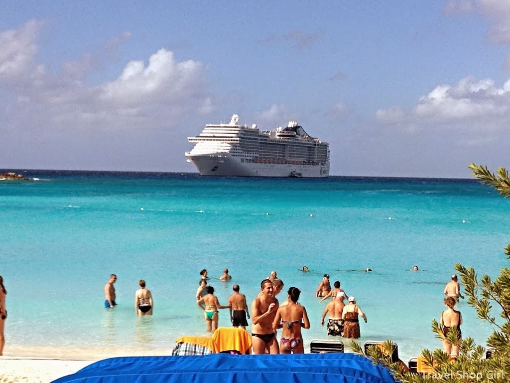 MSC Divina in Little San Salvador Island