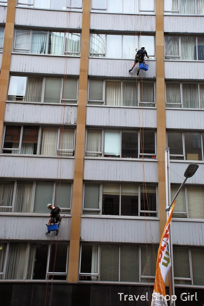 Window washers in Sydney