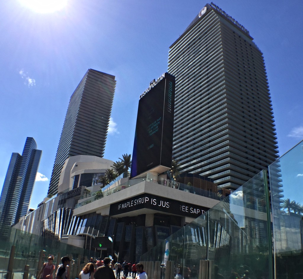 A Quick Look At The Cosmopolitan Las Vegas In Pictures Travel Shop Girl