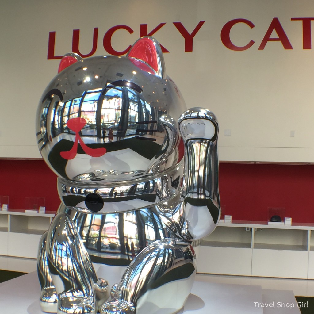 Lucky Cat exhibition at The Cosmopolitan
