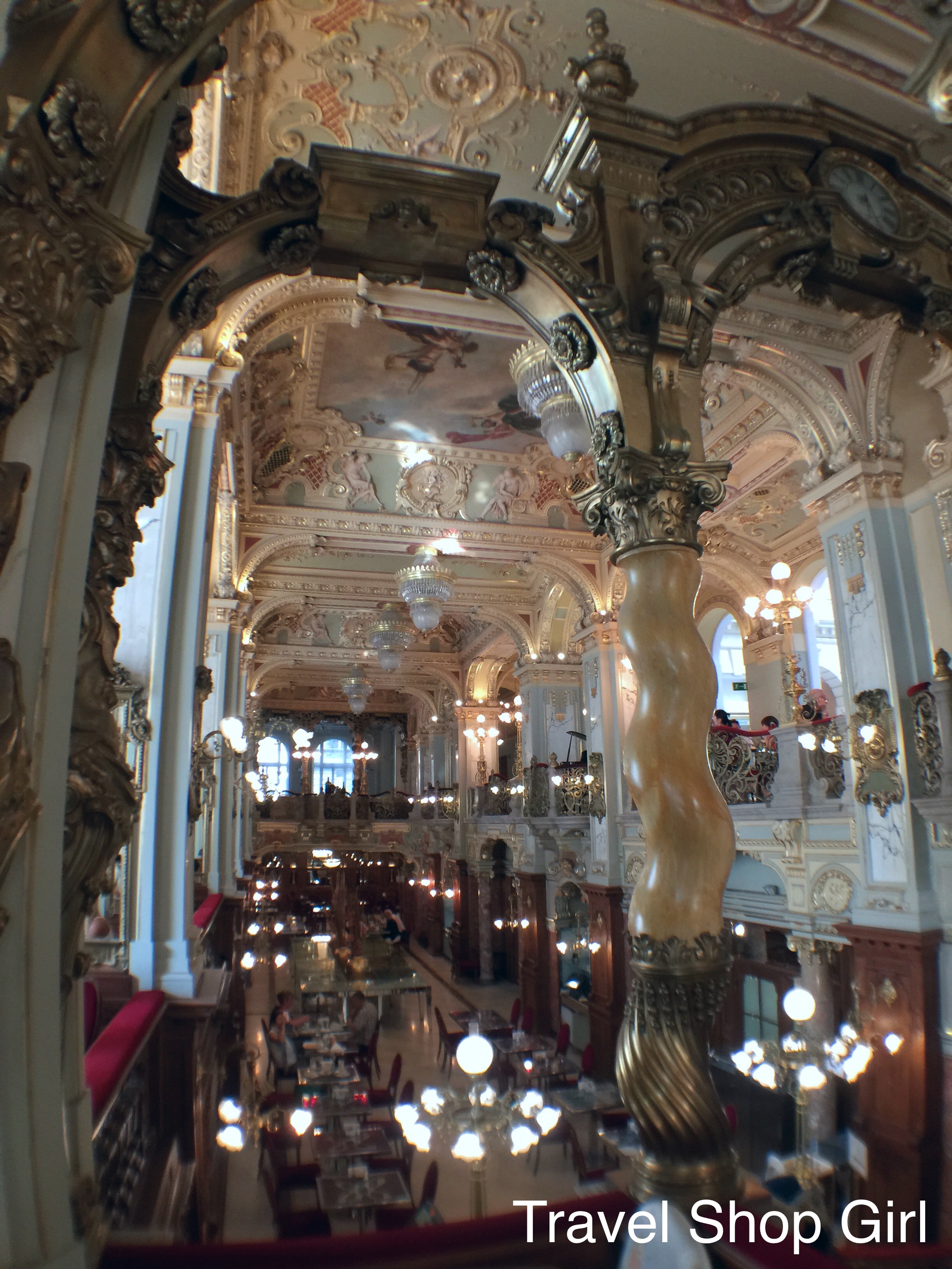 New York Café Budapest